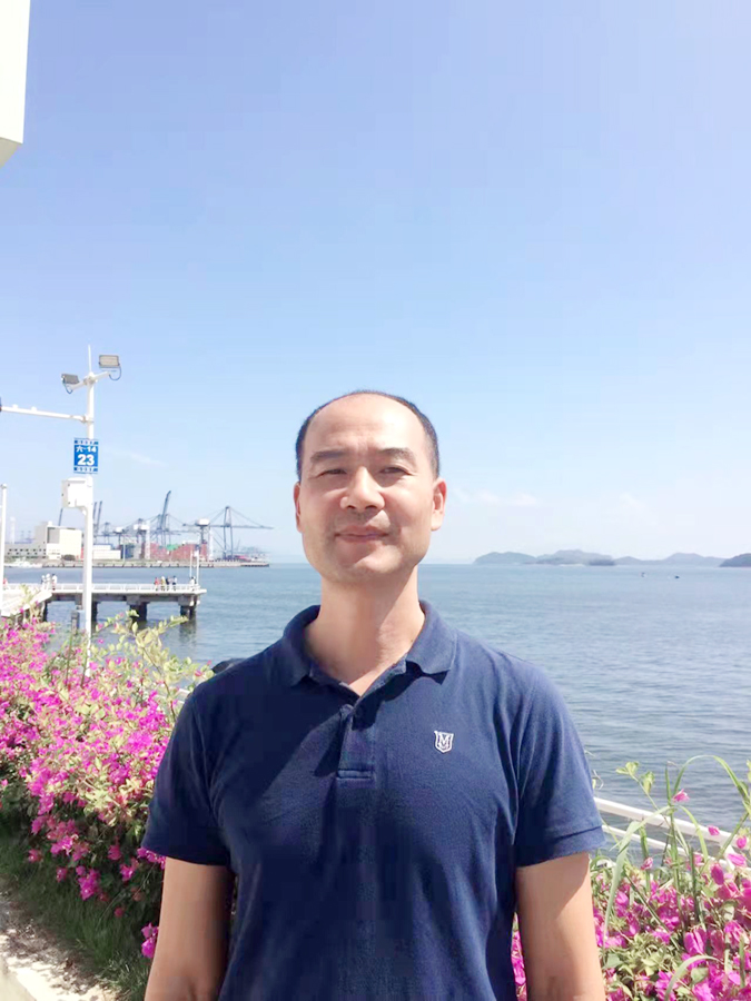 2021年度非遗领军人物——何建勇