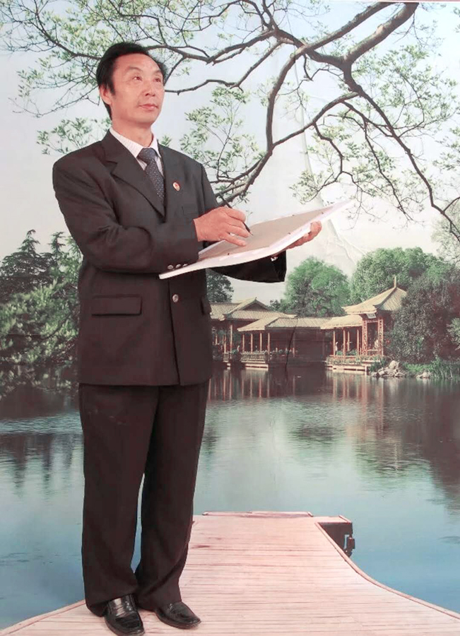 1652150287205660.jpg 个人照片.jpg