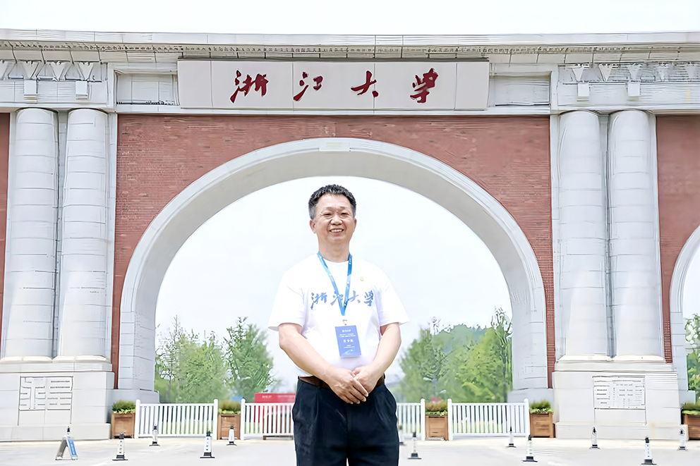 形象照.jpg