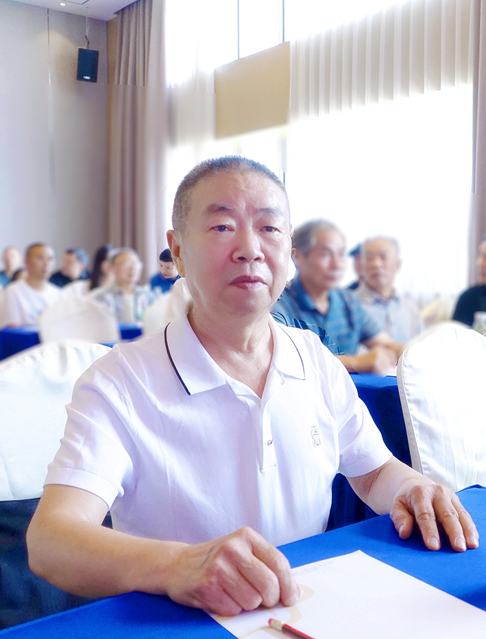 形象照.png
